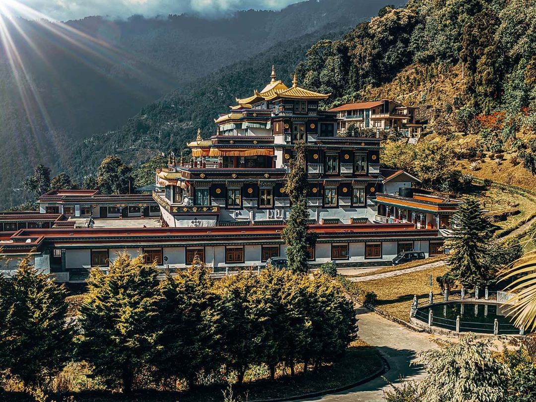 Ranka Monastery (Pal Karma Zurmang Shedup Chokhor Ling Lingdum Monastery)