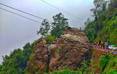 Tenzing & Gombu Rock